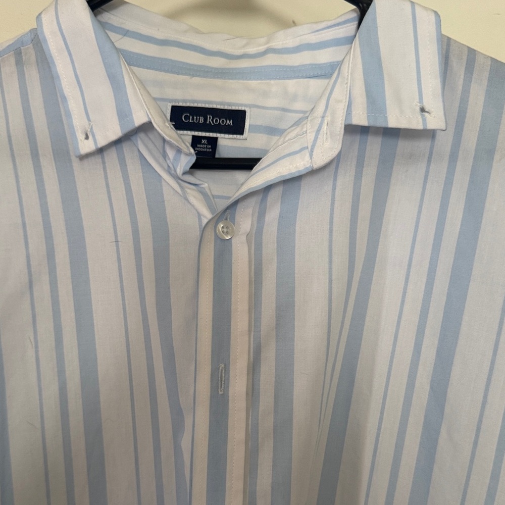 Club Room Men's Light Blue and White Striped Shirt